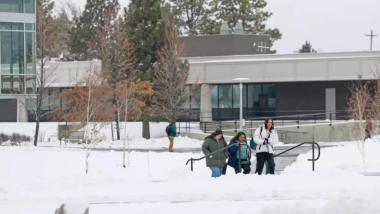 Winter on Klamath Falls Campus